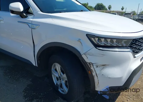 2022 Kia Sorento Lx z USA, uszkodzony, nr VIN 5XYRG4LC4NG111474